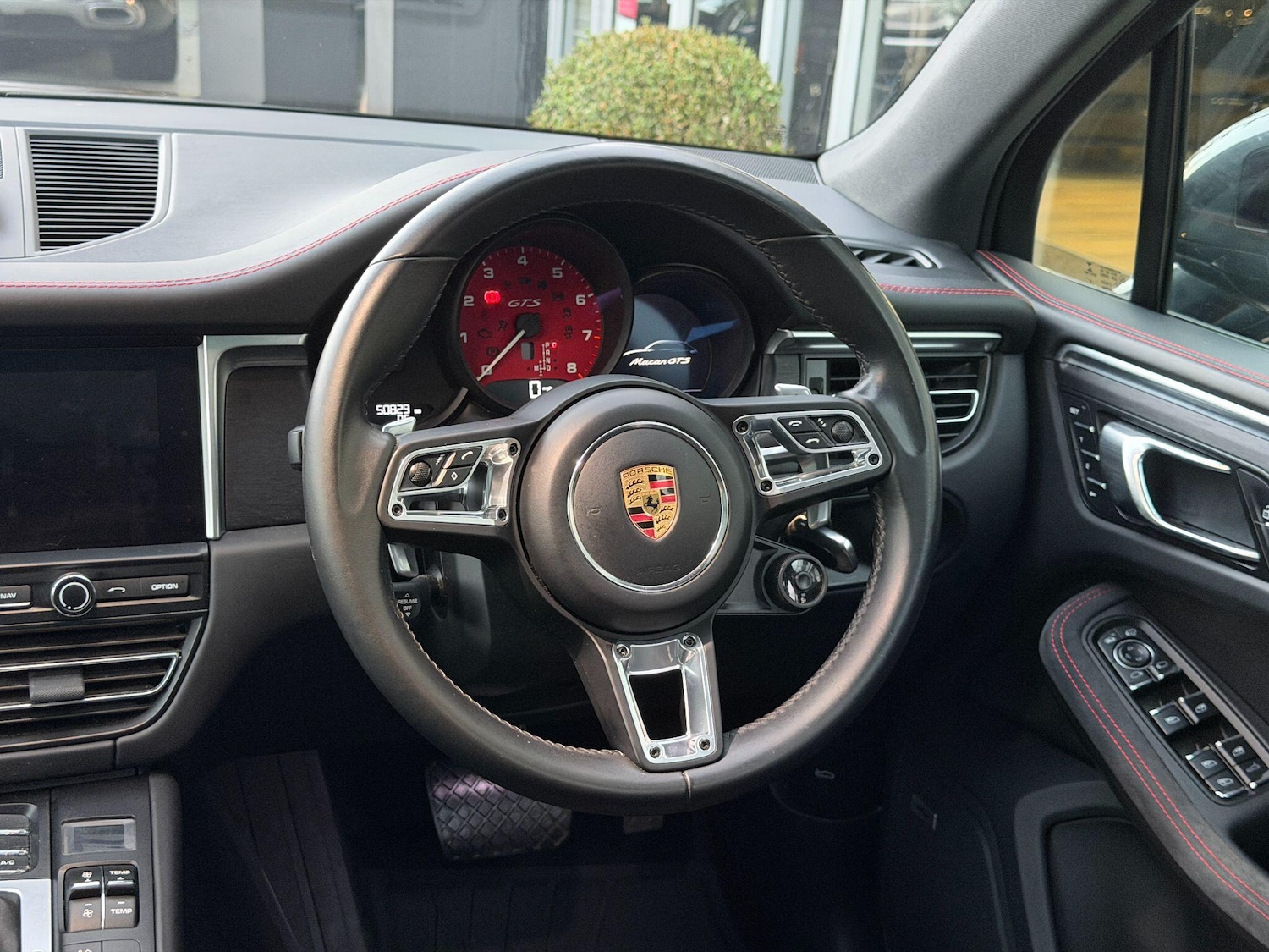 Used Porsche Macan for sale - 77016788: Photo 32