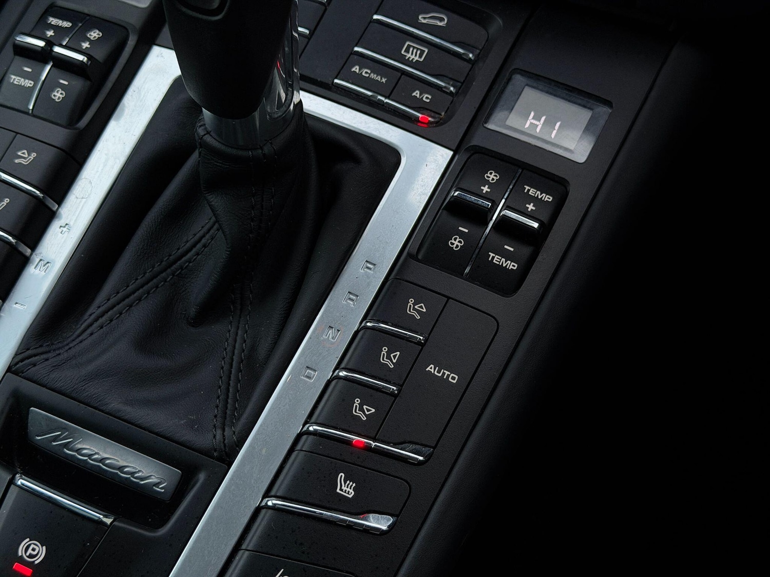 Used Porsche Macan for sale - 77016788: Photo 41