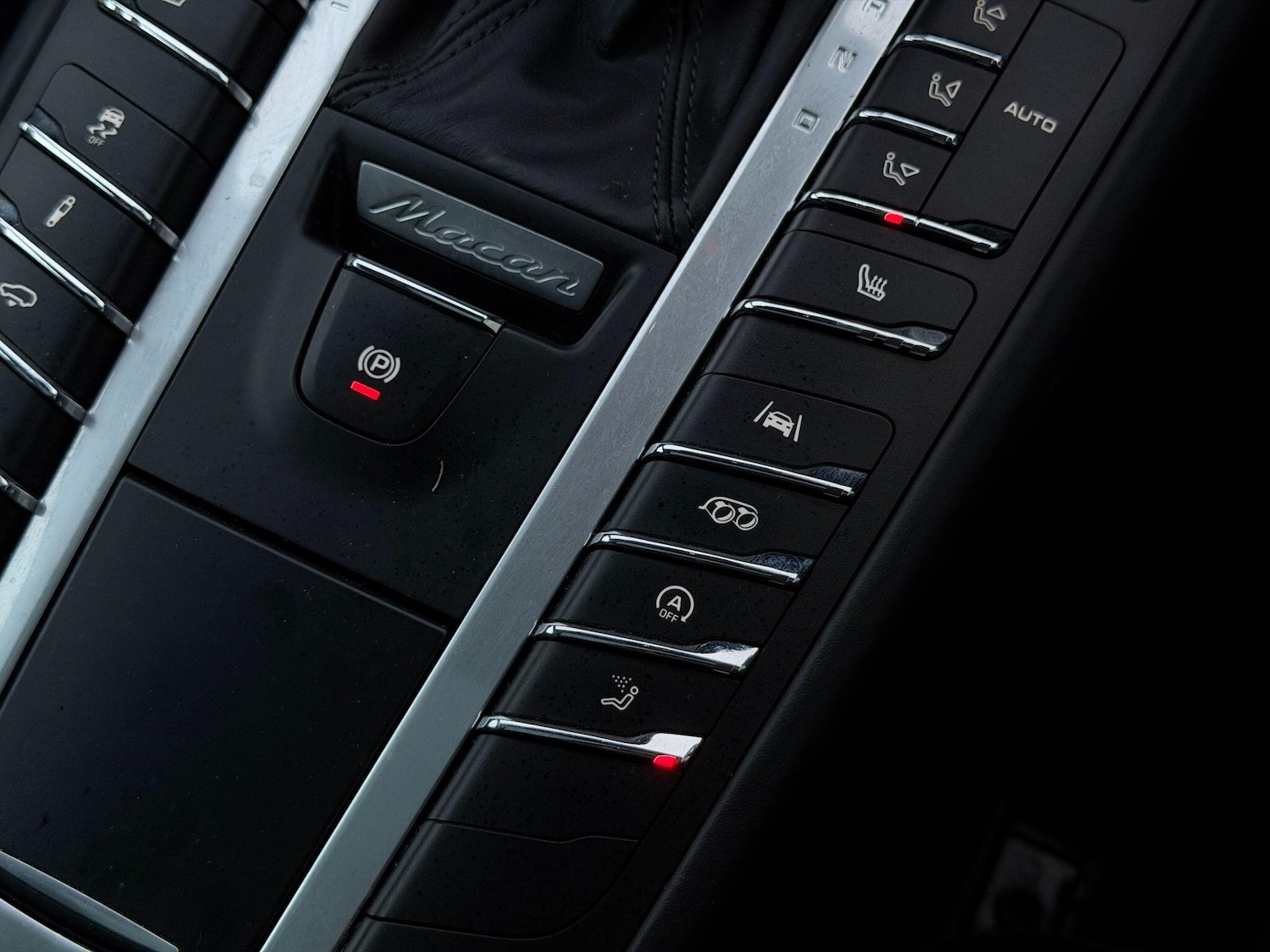 Used Porsche Macan for sale - 77016788: Photo 42