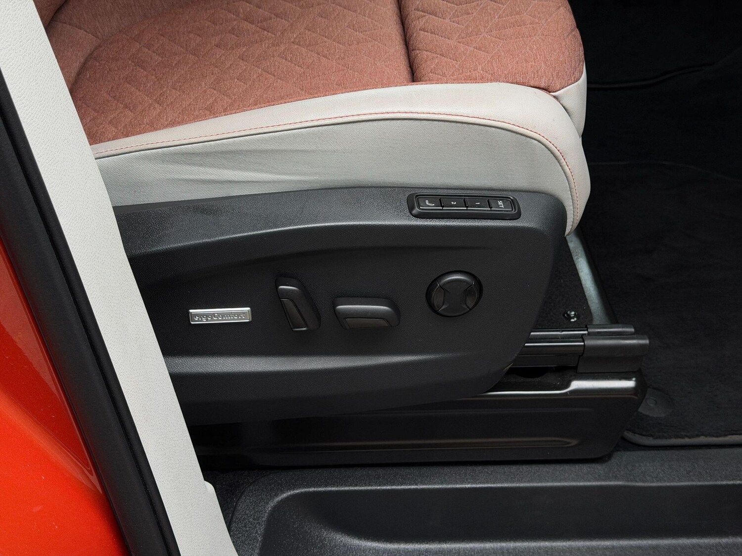 Used Volkswagen ID.Buzz 2024 for sale - 78185555: Photo 51