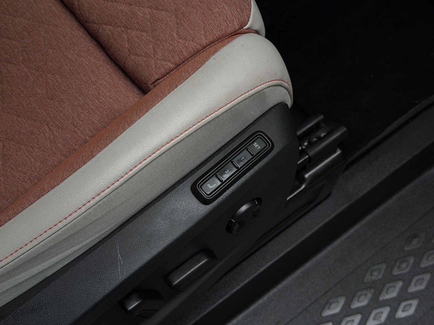 Used Volkswagen ID.Buzz 2024 for sale - 78185555: Photo 52