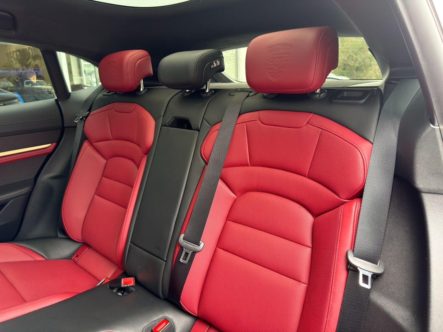 Used Porsche Taycan 2024 for sale - 77970276: Photo 17