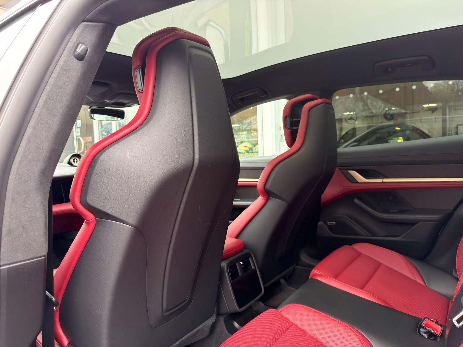 Used Porsche Taycan 2024 for sale - 77970276: Photo 19