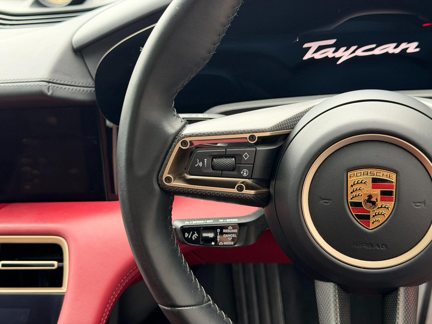 Used Porsche Taycan 2024 for sale - 77970276: Photo 25