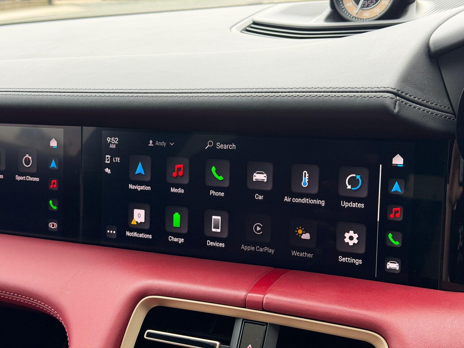 Used Porsche Taycan 2024 for sale - 77970276: Photo 33