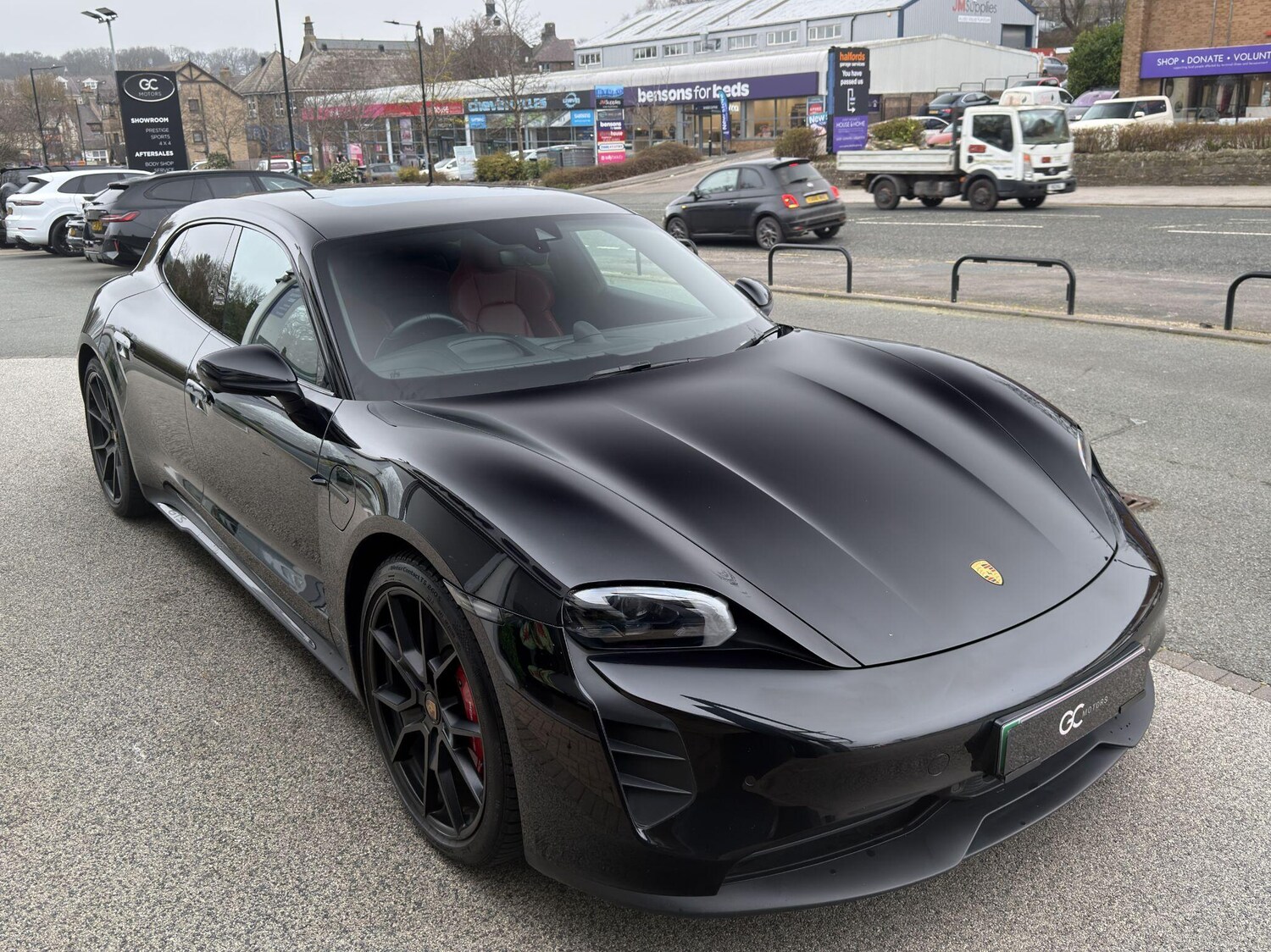 Used Porsche Taycan 2024 for sale - 77970276: Photo 8