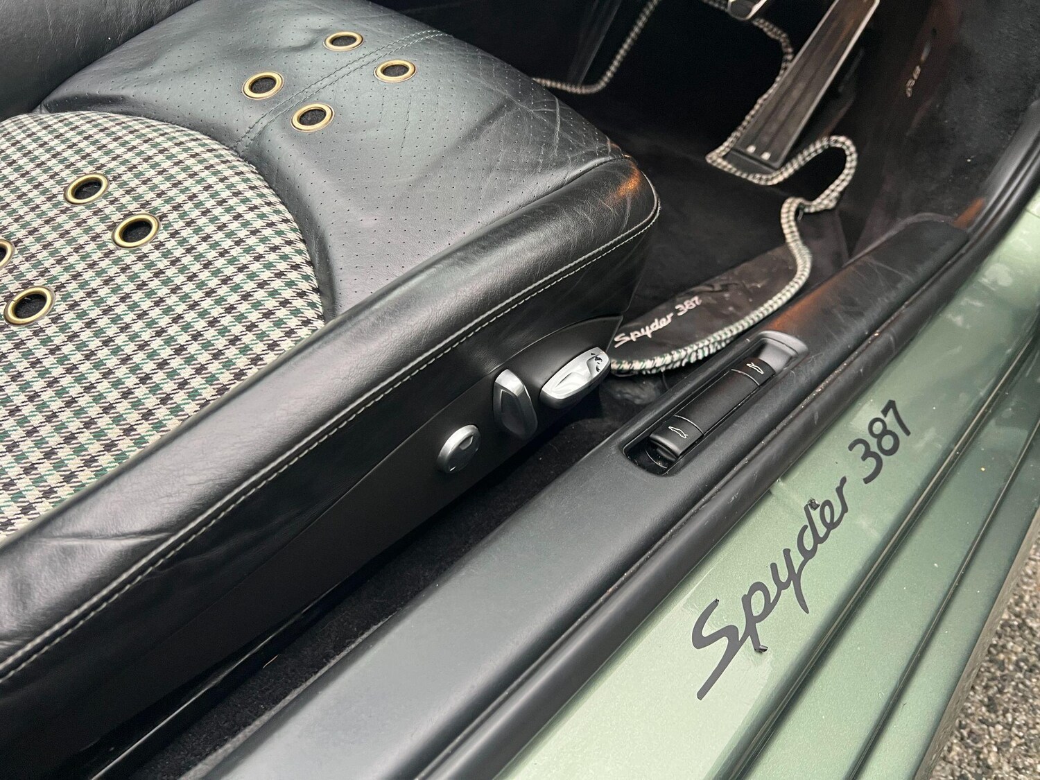 Used Porsche Boxster for sale - 77909485: Photo 37