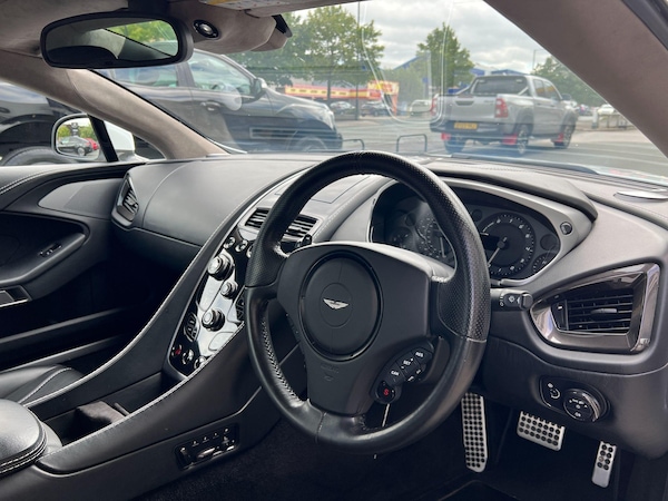 Used Aston Martin Vanquish for sale - 75090118: Photo 11