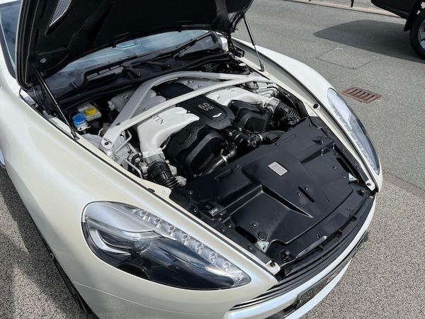 Used Aston Martin Vanquish for sale - 75090118: Photo 53