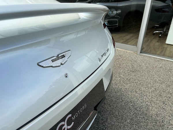 Used Aston Martin Vanquish for sale - 75090118: Photo 63