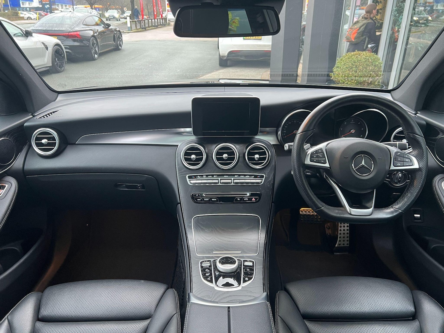 Used Mercedes-Benz GLC 2019 for sale - 77060398: Photo 12