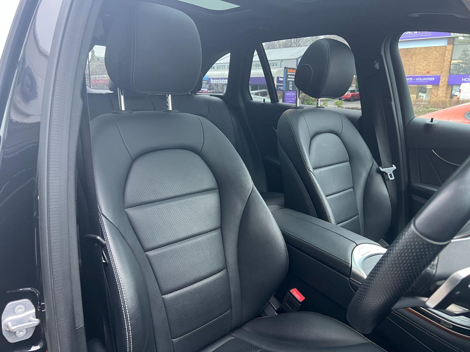 Used Mercedes-Benz GLC 2019 for sale - 77060398: Photo 16