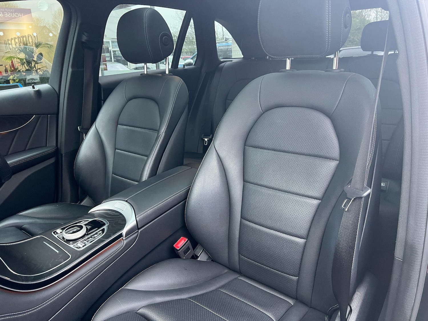 Used Mercedes-Benz GLC 2019 for sale - 77060398: Photo 17