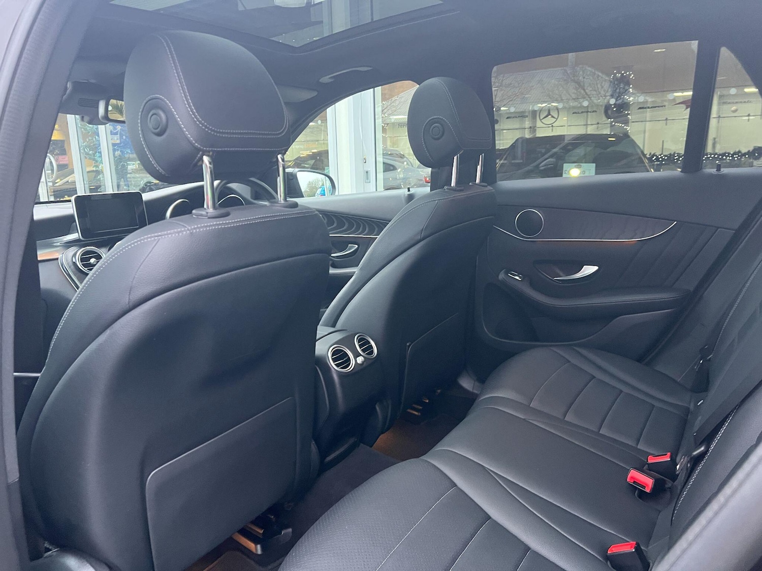 Used Mercedes-Benz GLC 2019 for sale - 77060398: Photo 20