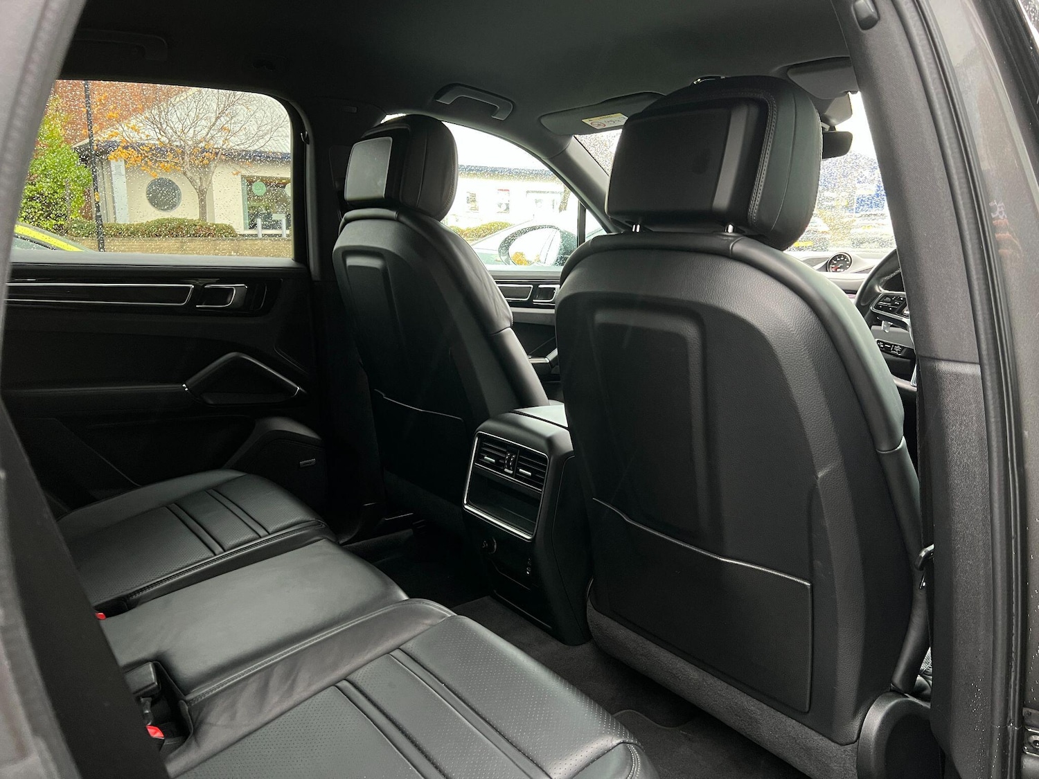 Used Porsche Cayenne 2020 for sale - 76432369: Photo 17