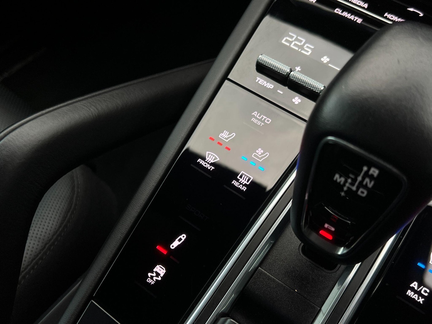 Used Porsche Cayenne 2020 for sale - 76432369: Photo 26