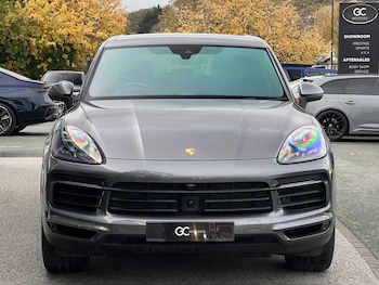 Used Porsche Cayenne 2020 for sale - 76432369: Photo