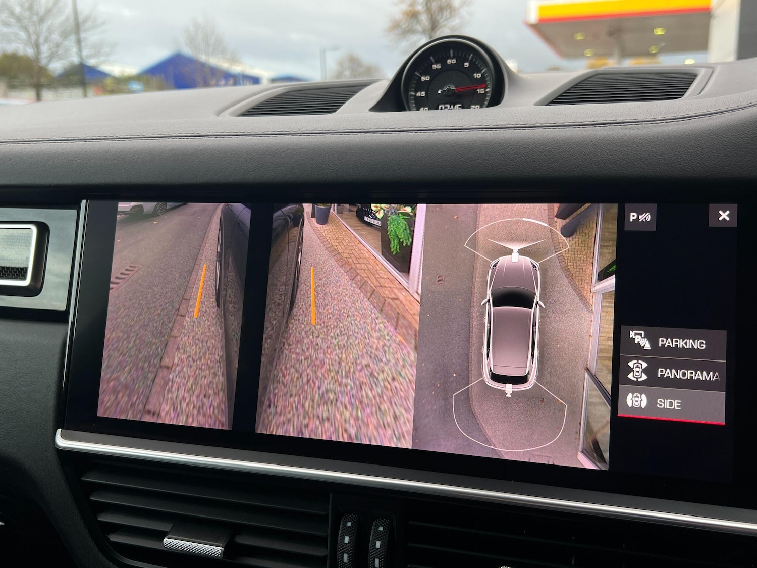 Used Porsche Cayenne 2020 for sale - 76432369: Photo 48