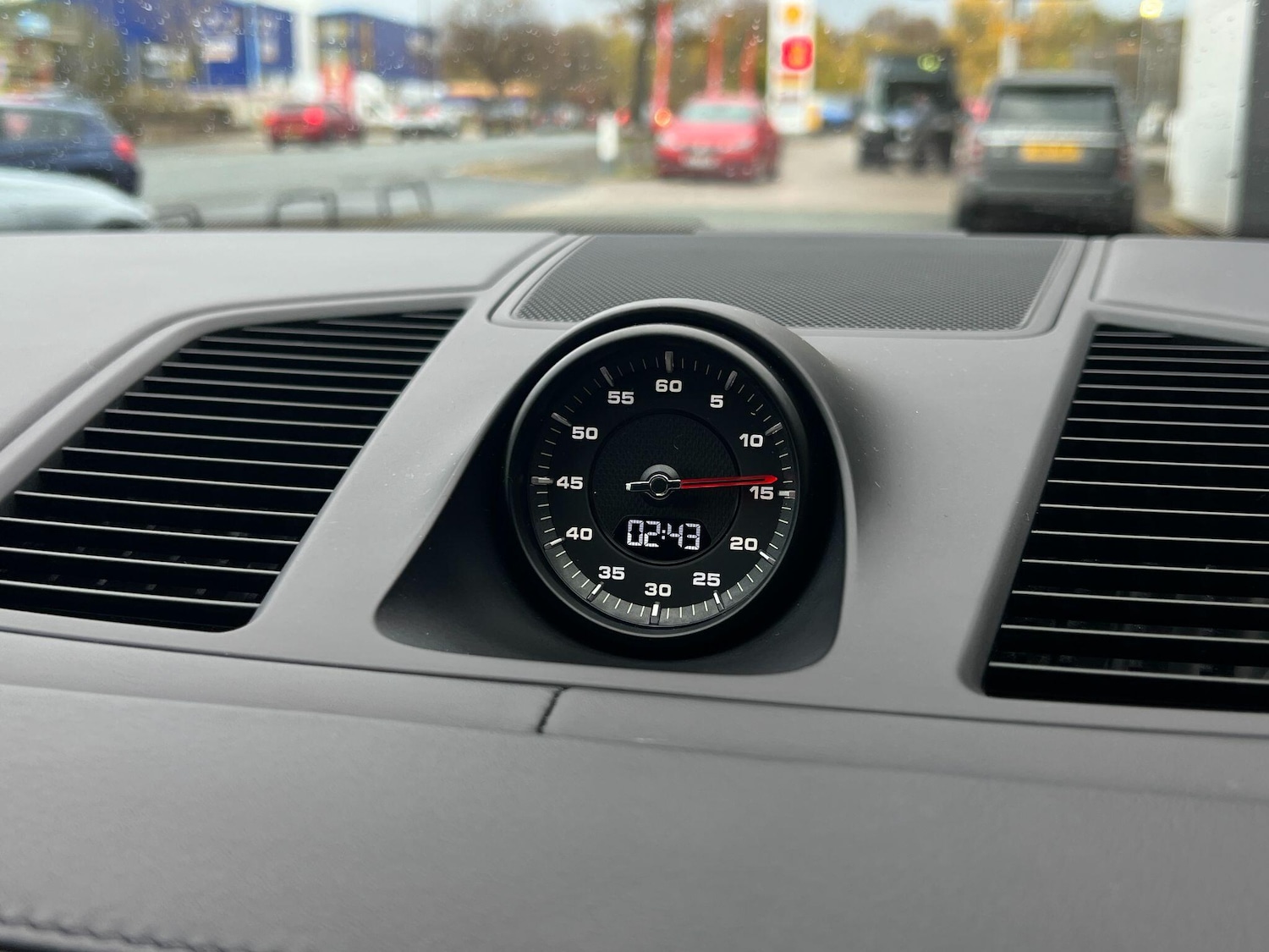 Used Porsche Cayenne 2020 for sale - 76432369: Photo 60