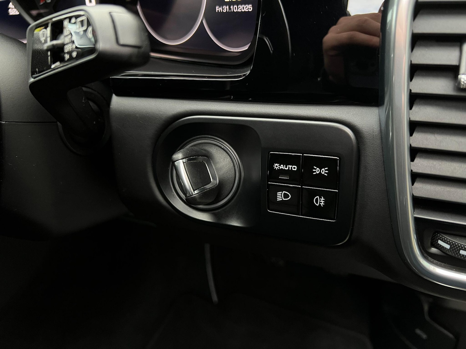 Used Porsche Cayenne 2020 for sale - 76432369: Photo 68