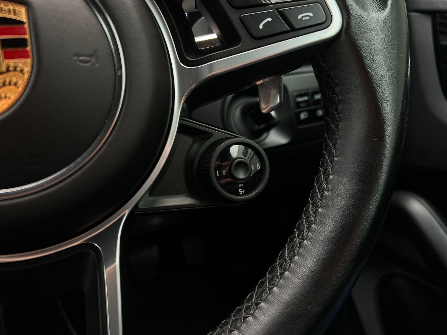 Used Porsche Cayenne 2020 for sale - 76432369: Photo 82