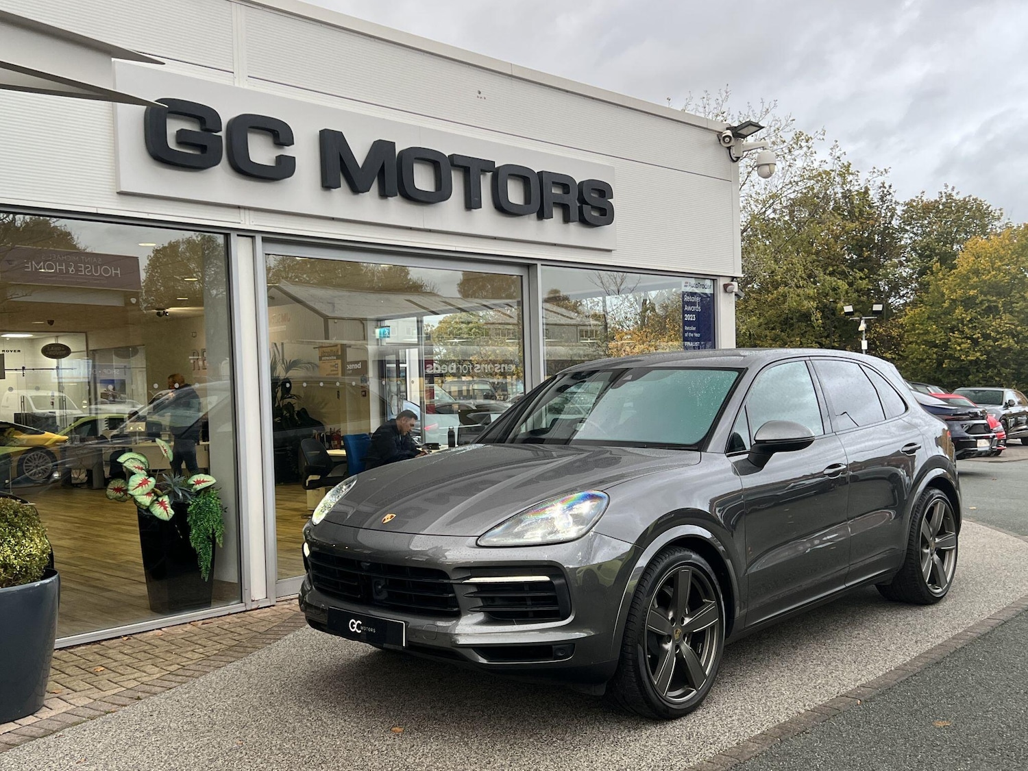 Used Porsche Cayenne 2020 for sale - 76432369: Photo 86