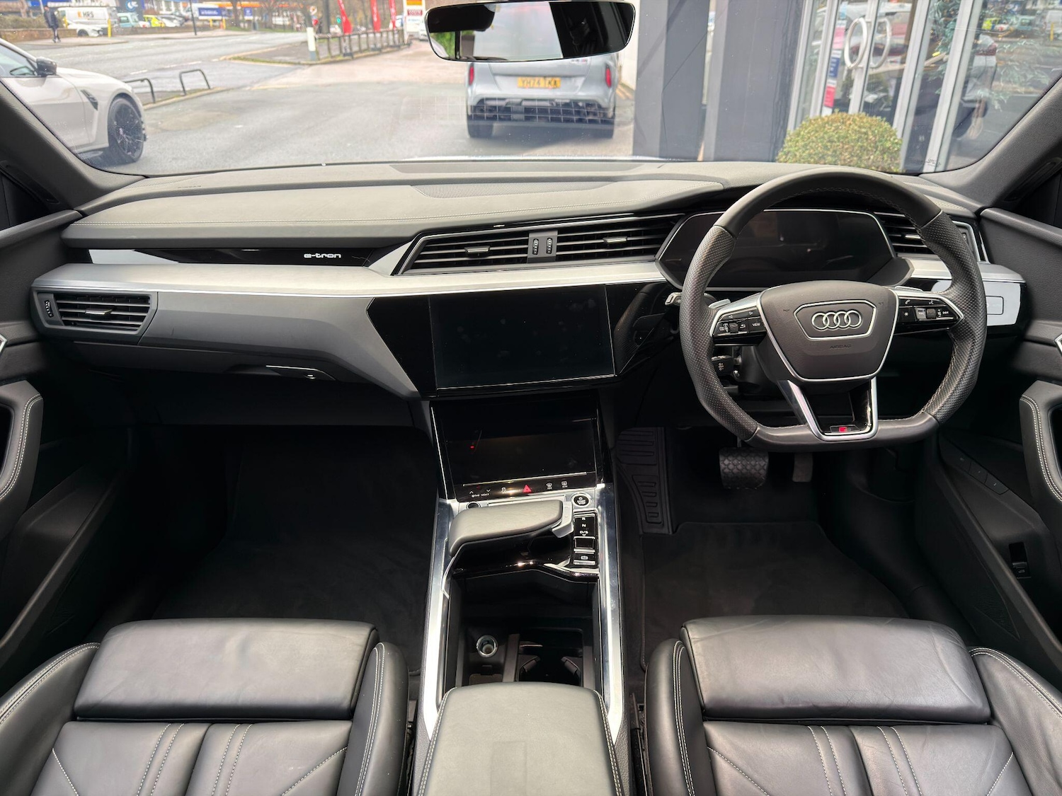 Used Audi e-tron 2022 for sale - 76994676: Photo 12
