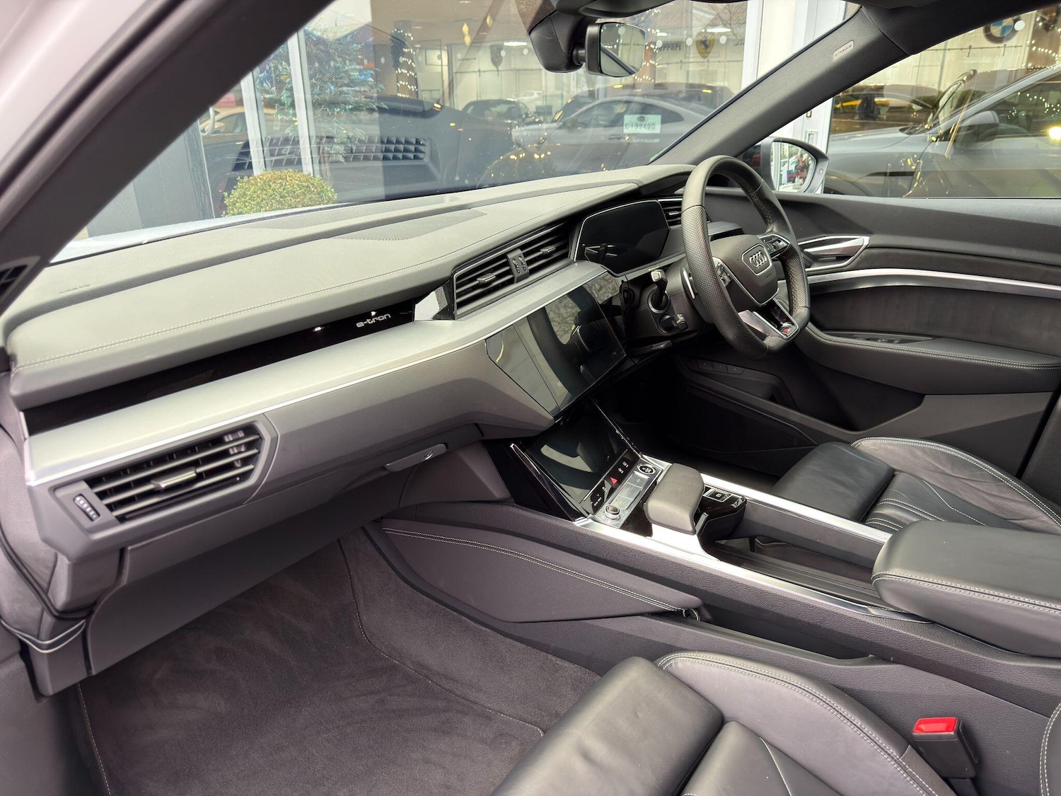 Used Audi e-tron 2022 for sale - 76994676: Photo 13