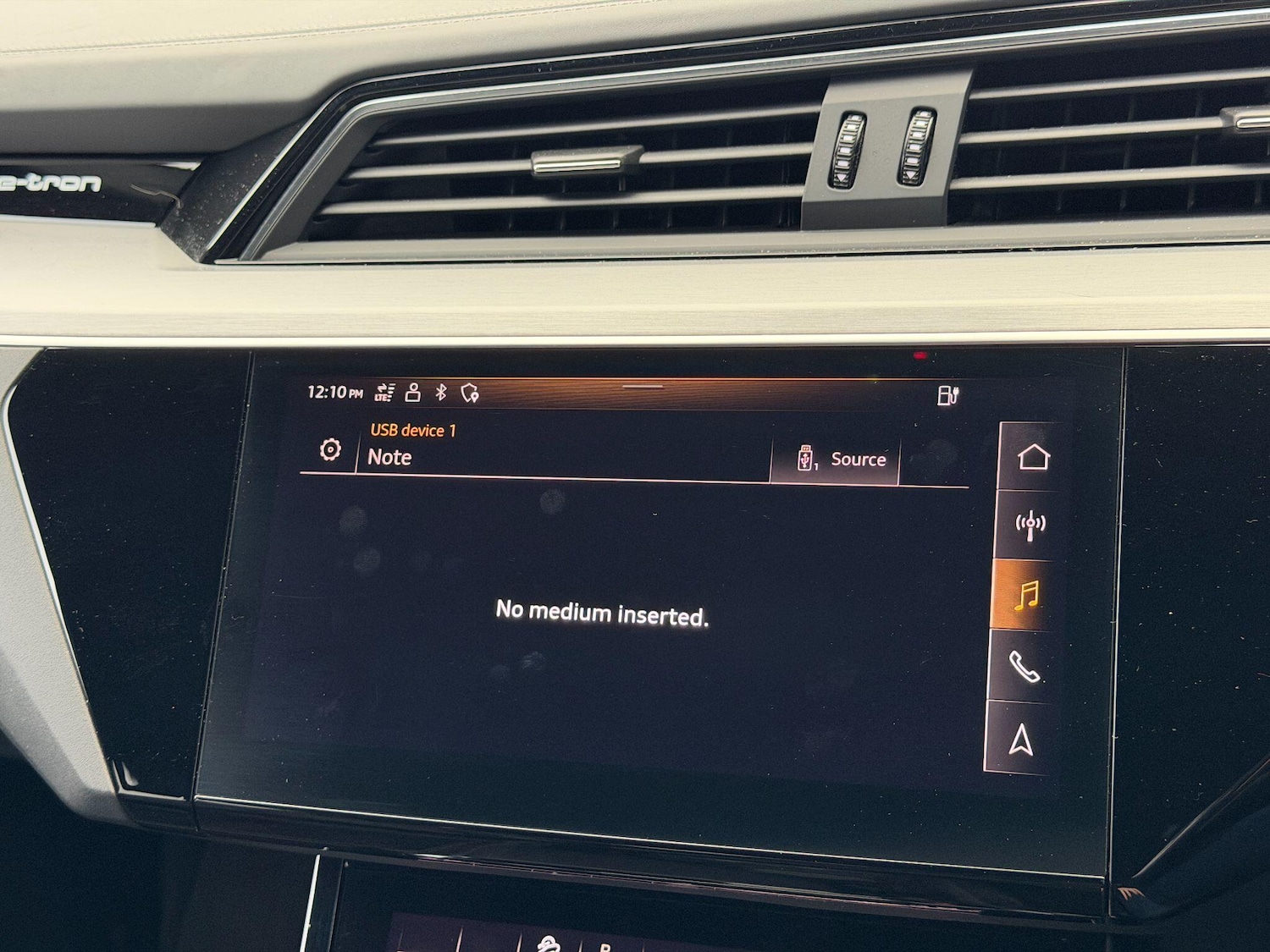 Used Audi e-tron 2022 for sale - 76994676: Photo 36