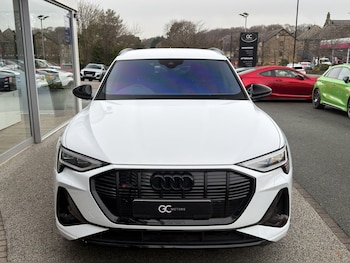 Used Audi e-tron 2022 for sale - 76994676: Photo