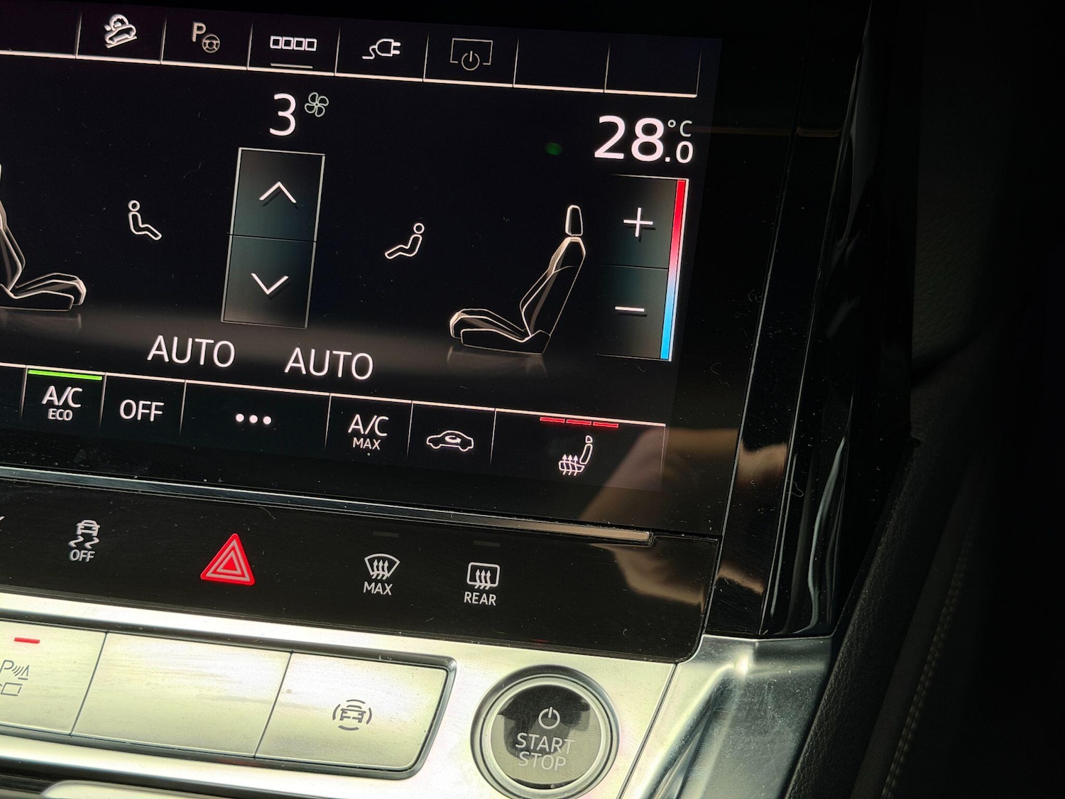 Used Audi e-tron 2022 for sale - 76994676: Photo 46