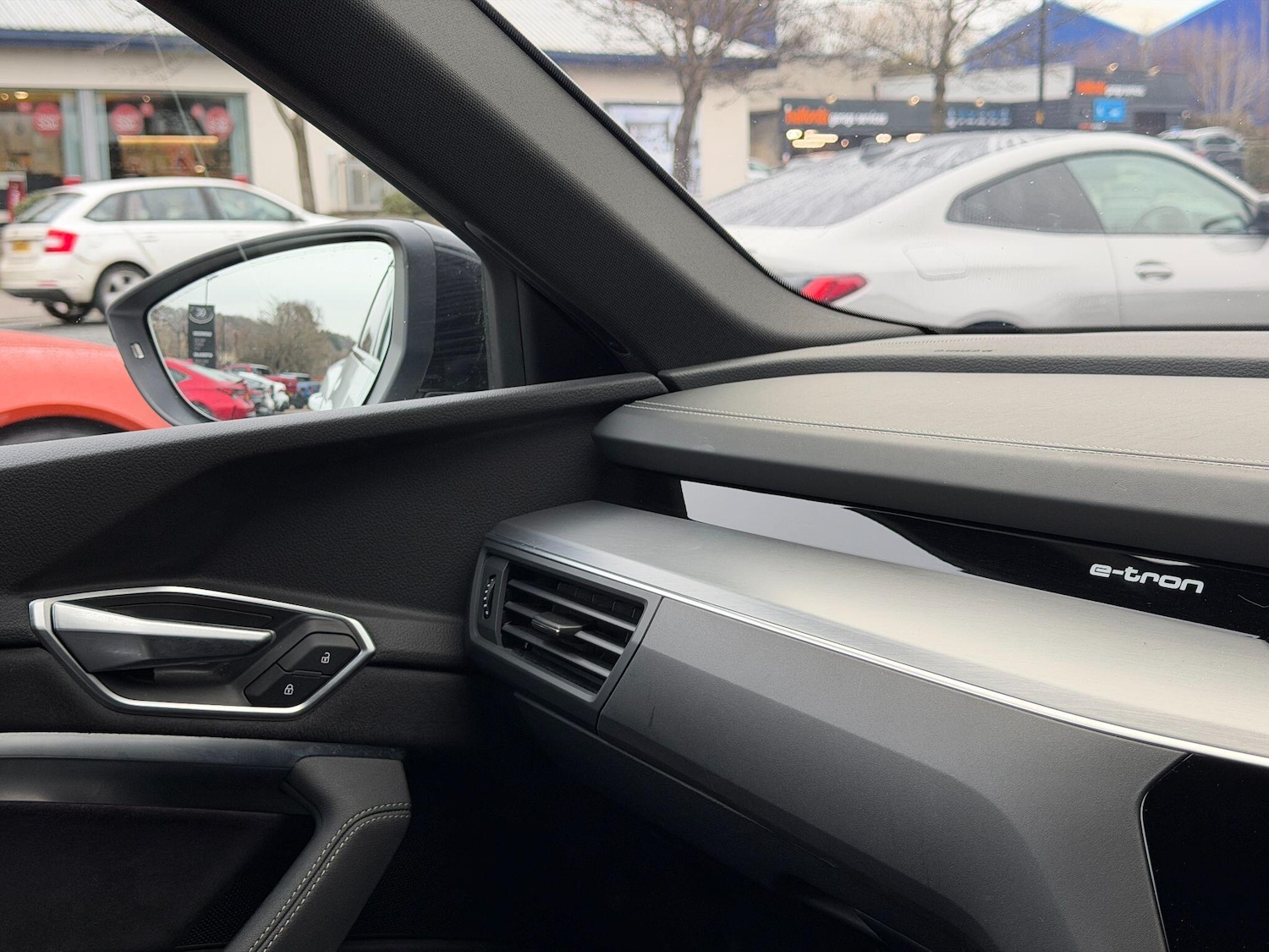 Used Audi e-tron 2022 for sale - 76994676: Photo 51