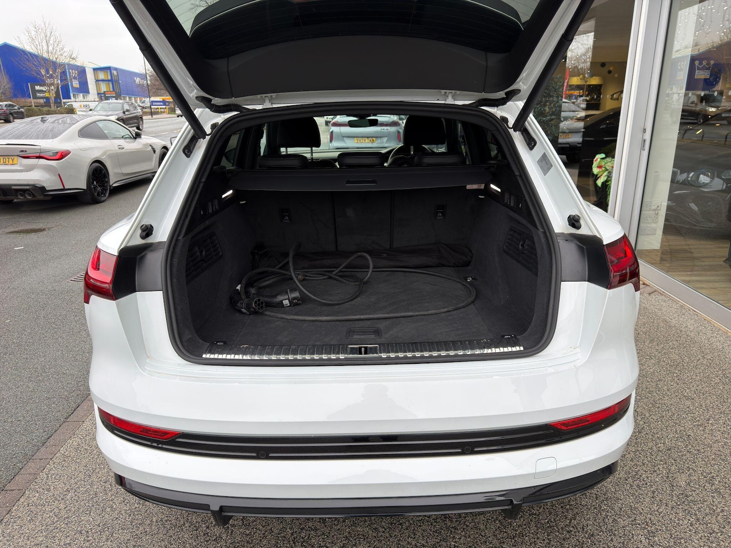 Used Audi e-tron 2022 for sale - 76994676: Photo 60