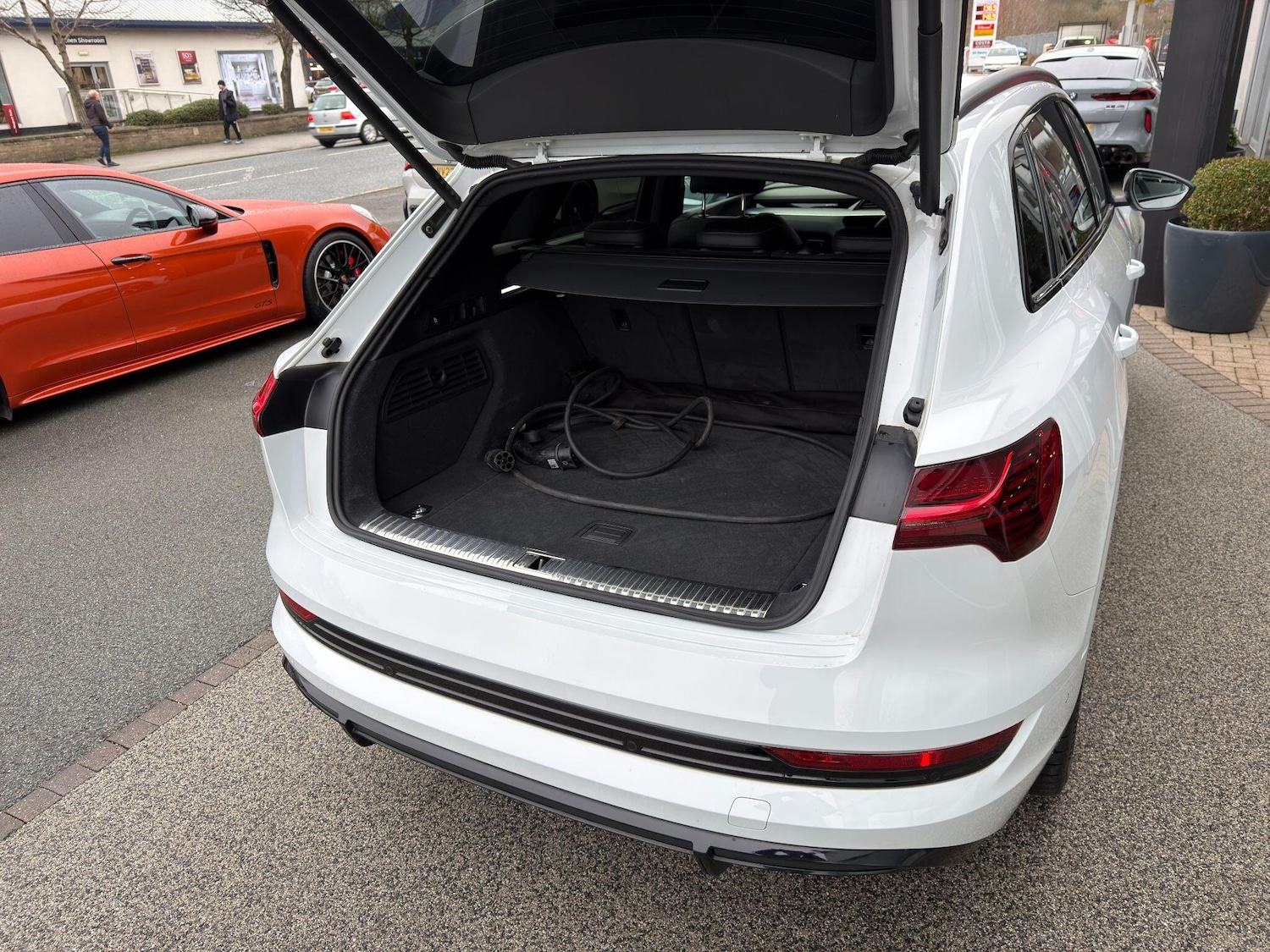 Used Audi e-tron 2022 for sale - 76994676: Photo 61