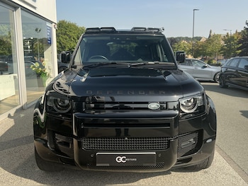 Used Land Rover Defender 110 2023 for sale - 75564218: Photo