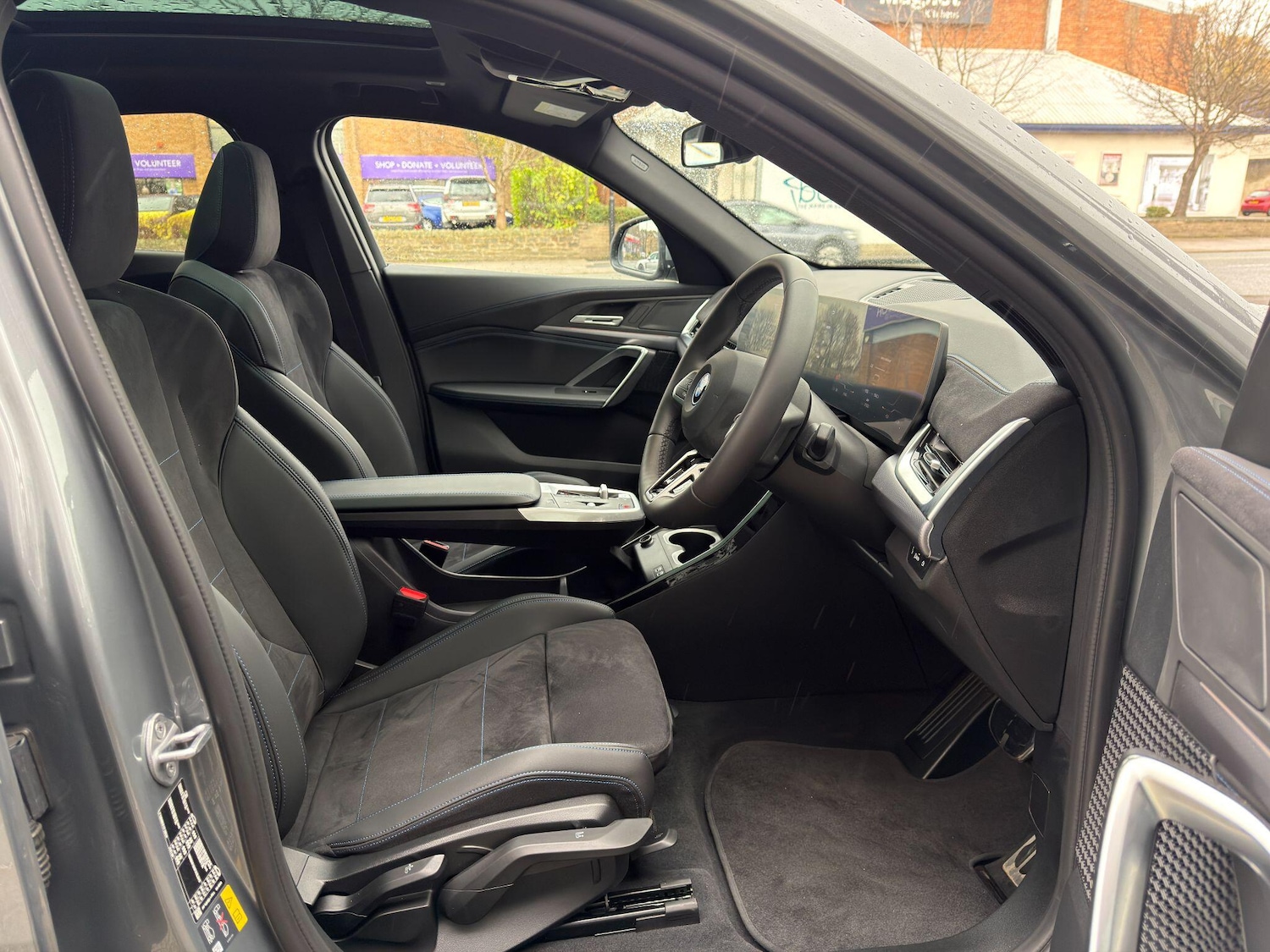 Used BMW iX2 2025 for sale - 76608148: Photo 13