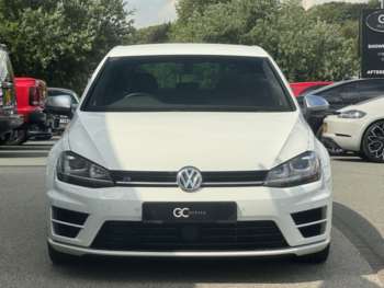 Used Volkswagen Golf 2017 for sale - 75102750: Photo