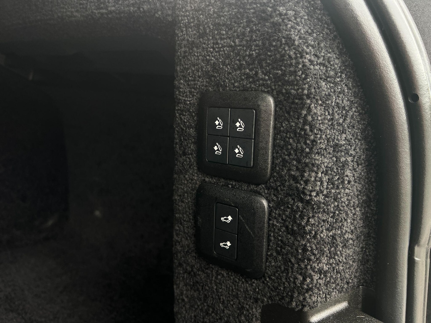Vehicle 77