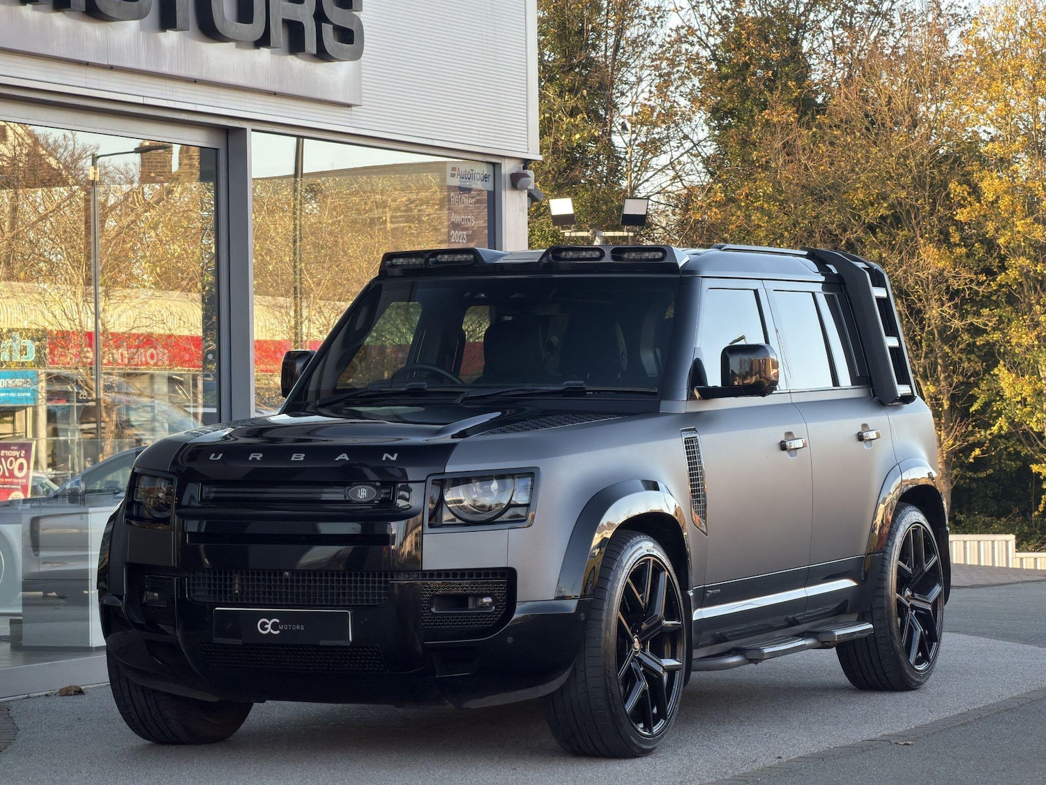 Used Land Rover Defender 110 2021 for sale - 76608460: Photo 1