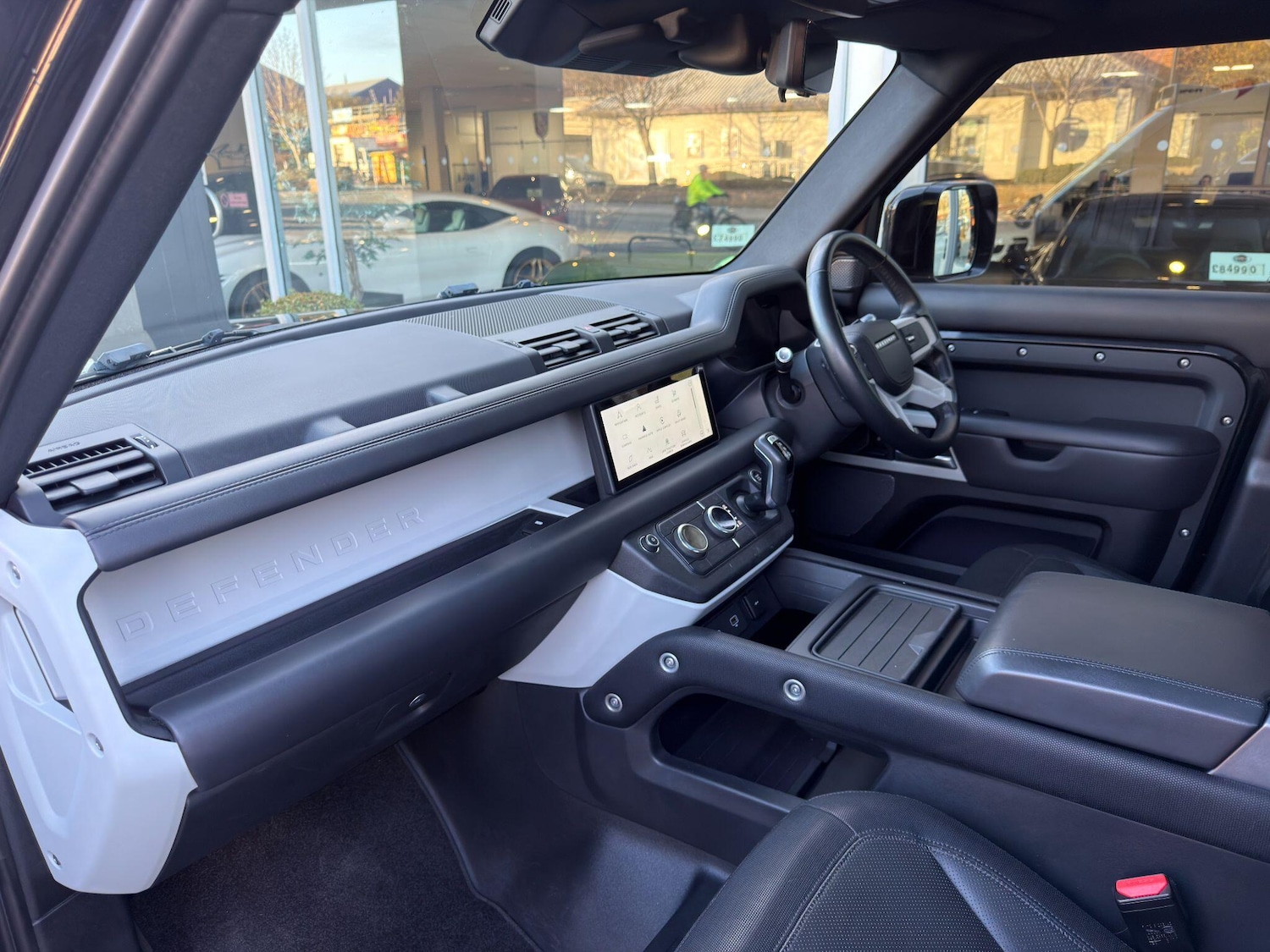 Used Land Rover Defender 110 2021 for sale - 76608460: Photo 18