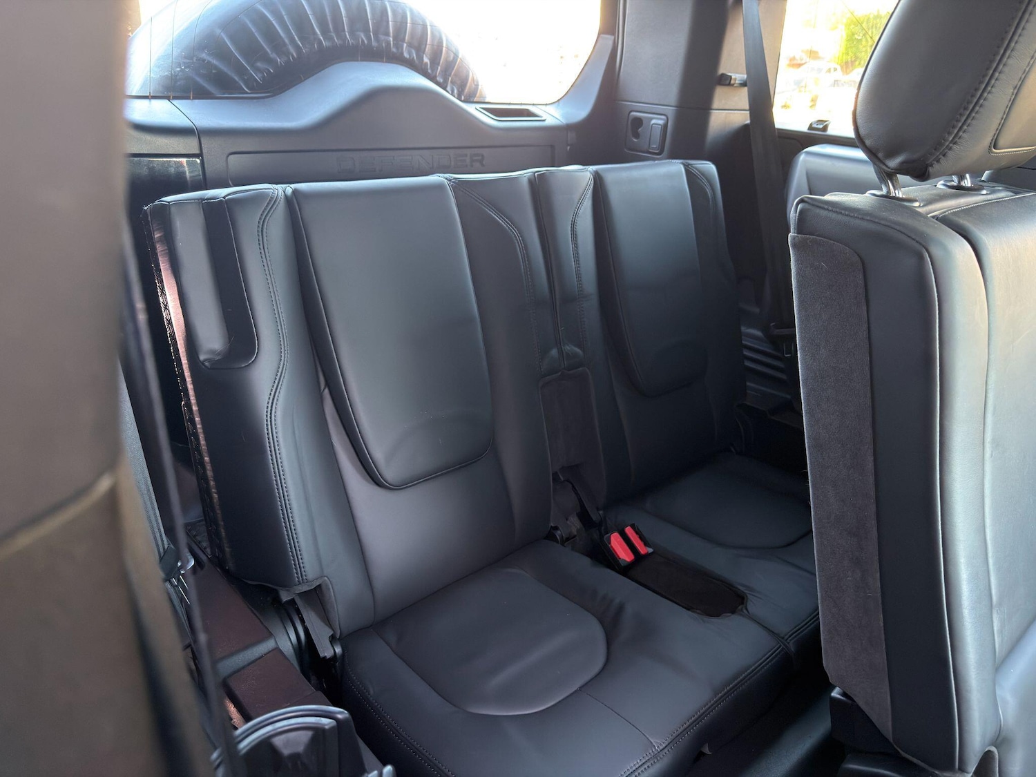 Used Land Rover Defender 110 2021 for sale - 76608460: Photo 30