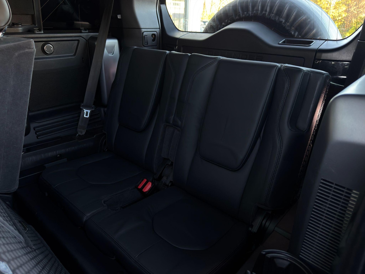 Used Land Rover Defender 110 2021 for sale - 76608460: Photo 31