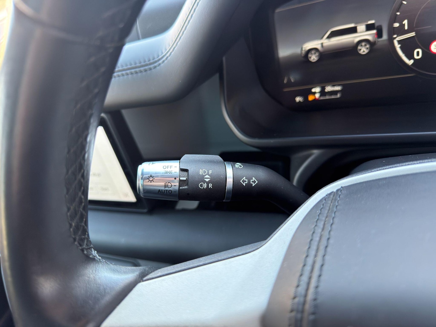 Used Land Rover Defender 110 2021 for sale - 76608460: Photo 36