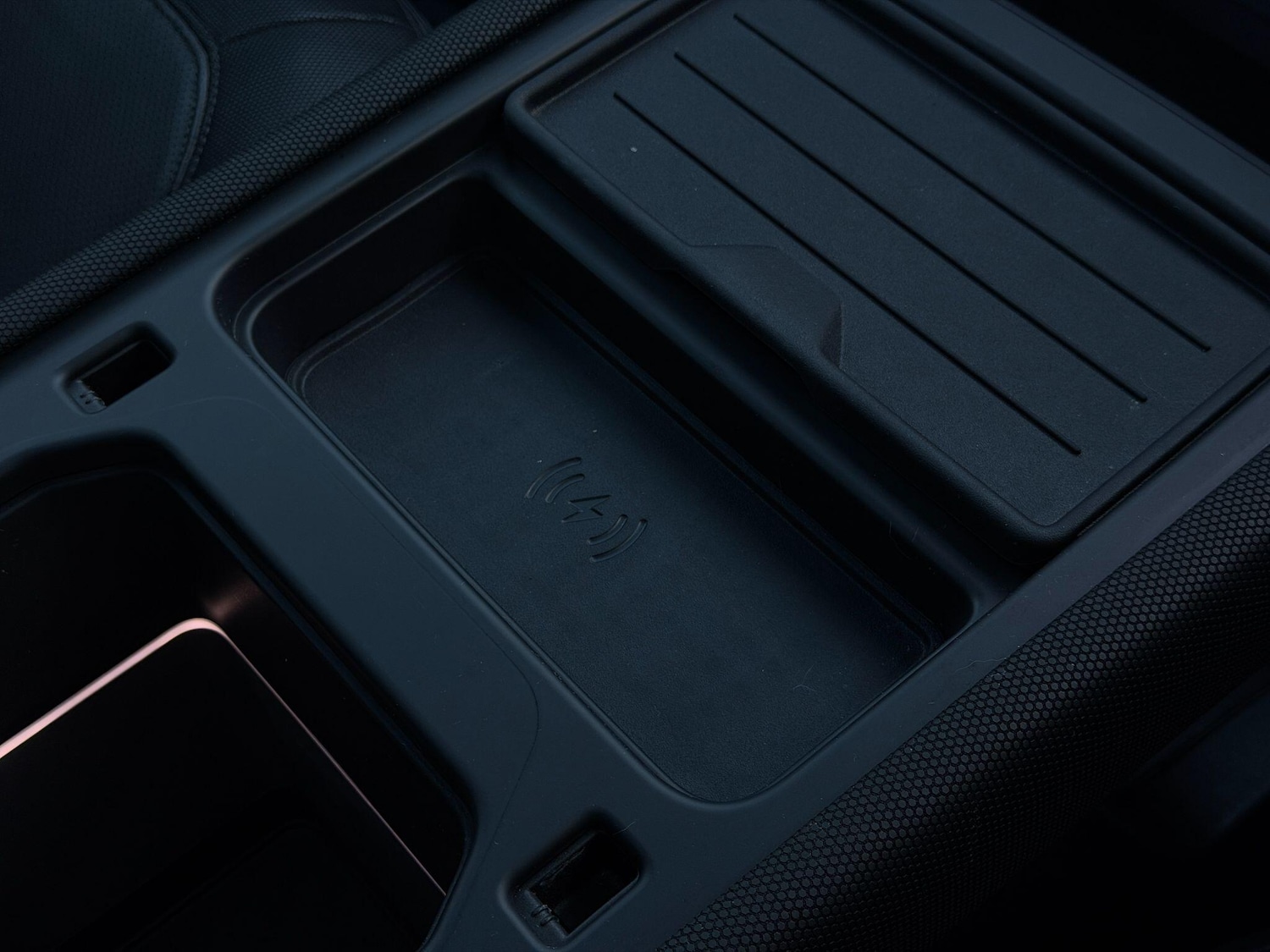 Used Land Rover Defender 110 2021 for sale - 76608460: Photo 61