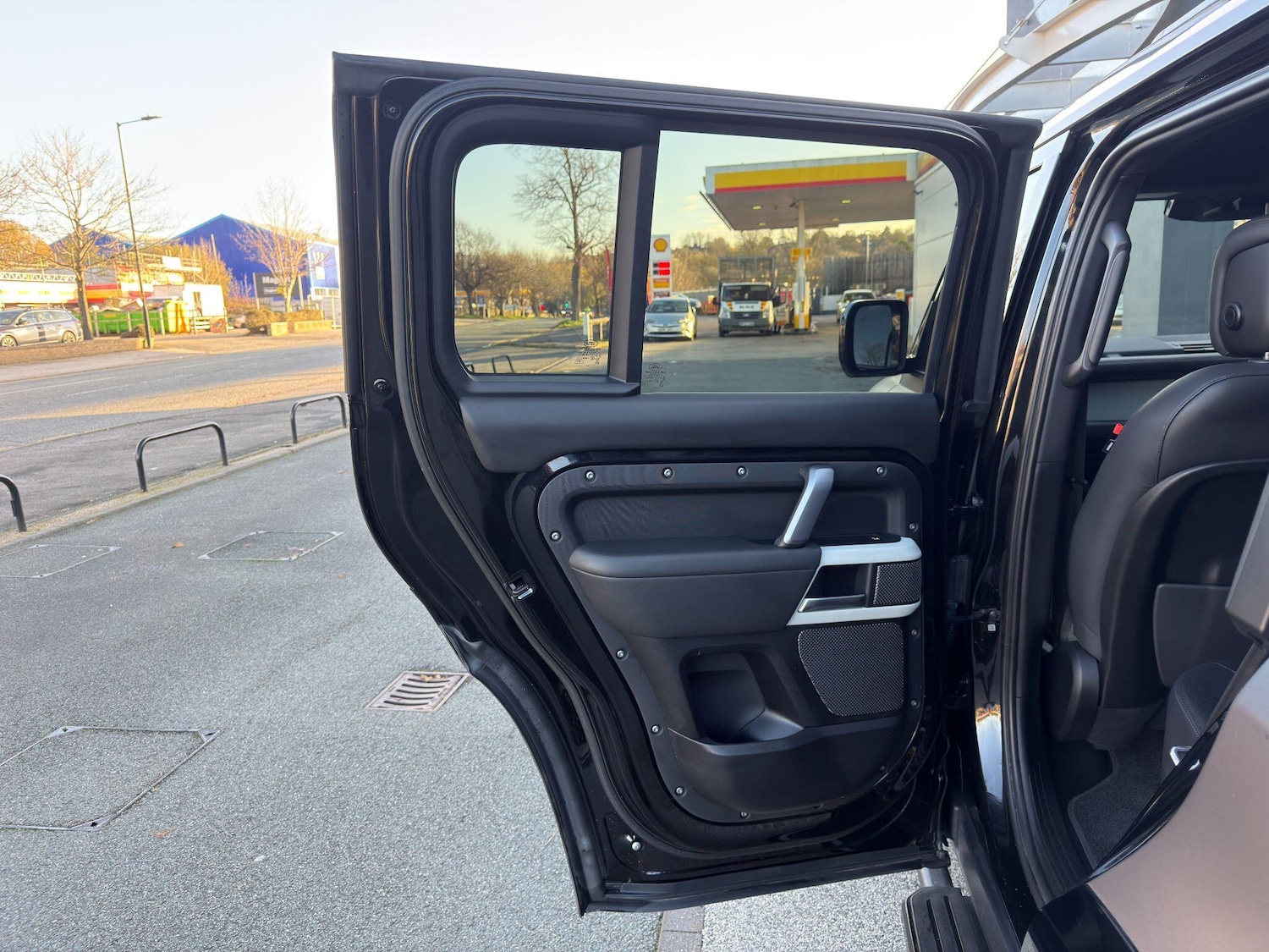 Used Land Rover Defender 110 2021 for sale - 76608460: Photo 67