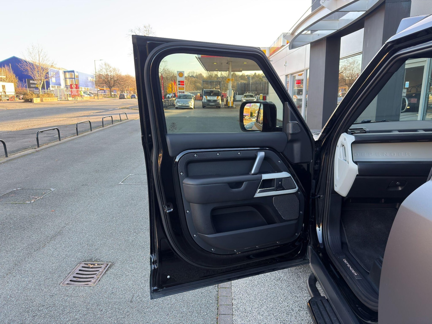 Used Land Rover Defender 110 2021 for sale - 76608460: Photo 69