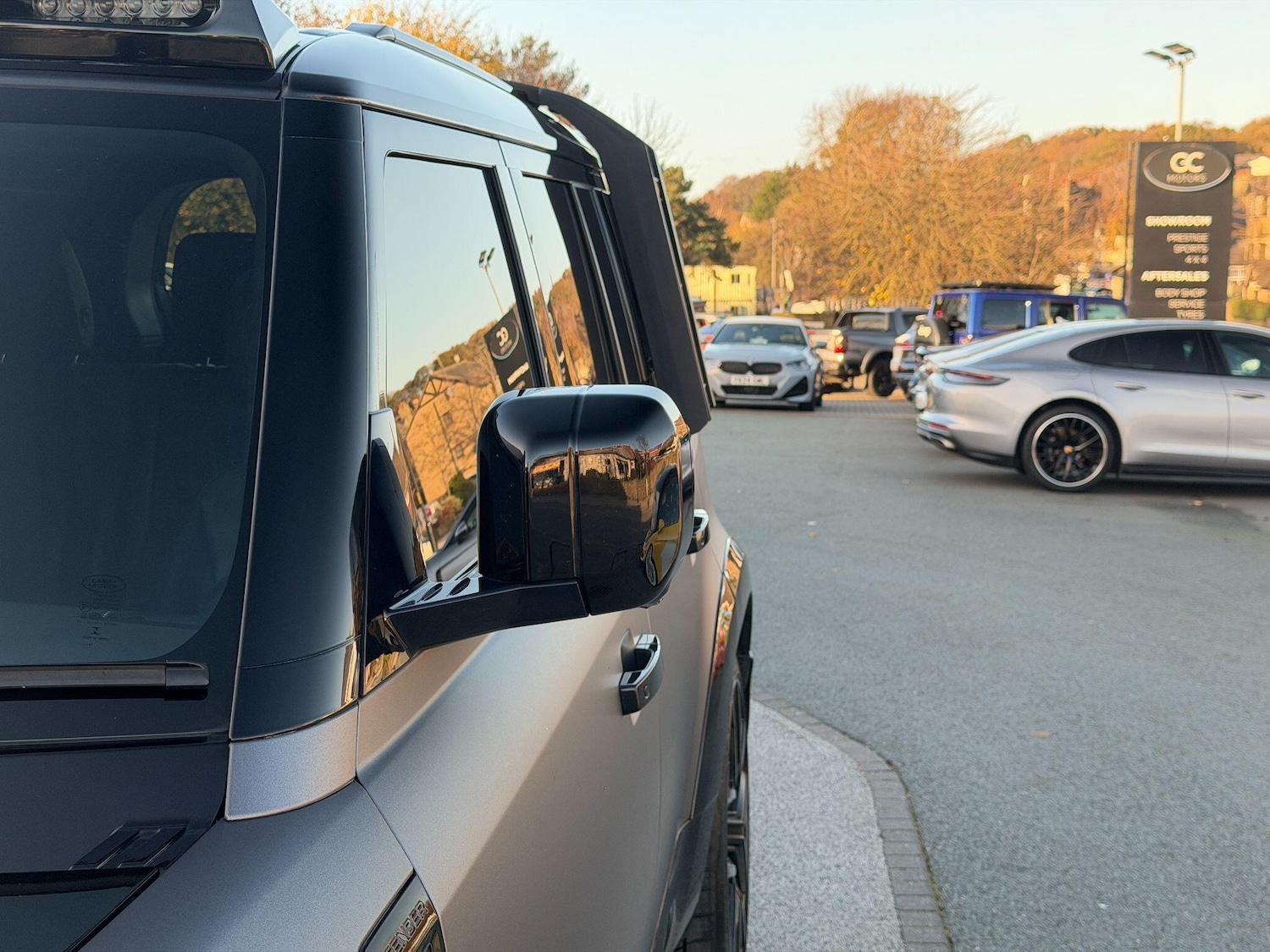 Used Land Rover Defender 110 2021 for sale - 76608460: Photo 77