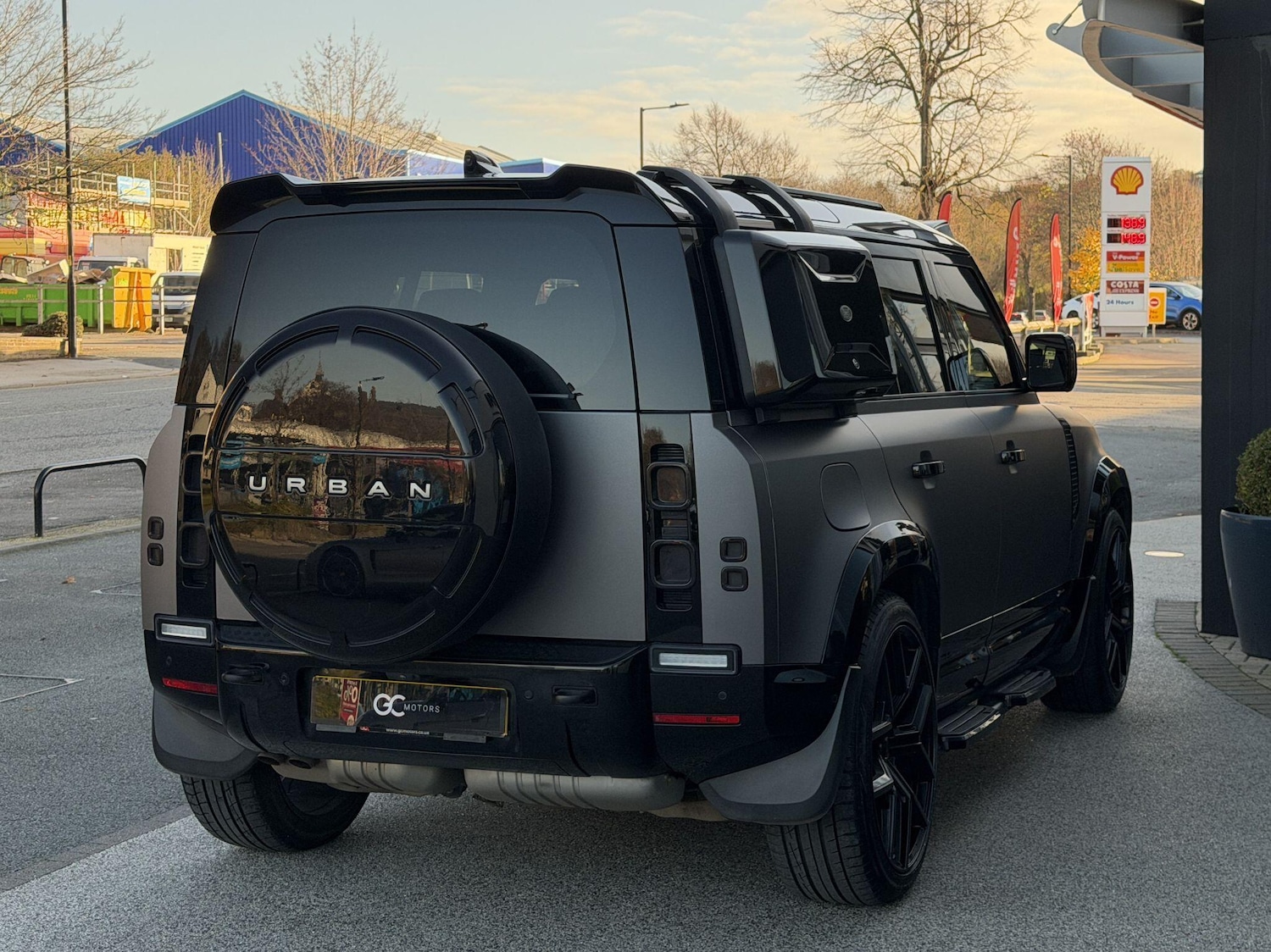 Used Land Rover Defender 110 2021 for sale - 76608460: Photo 8