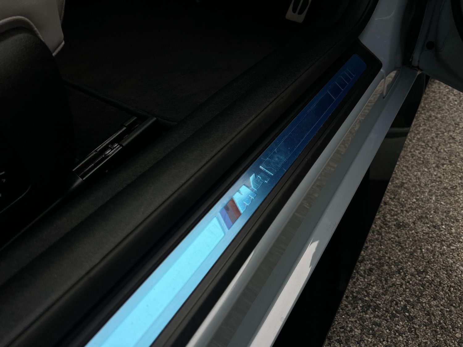 Vehicle 35