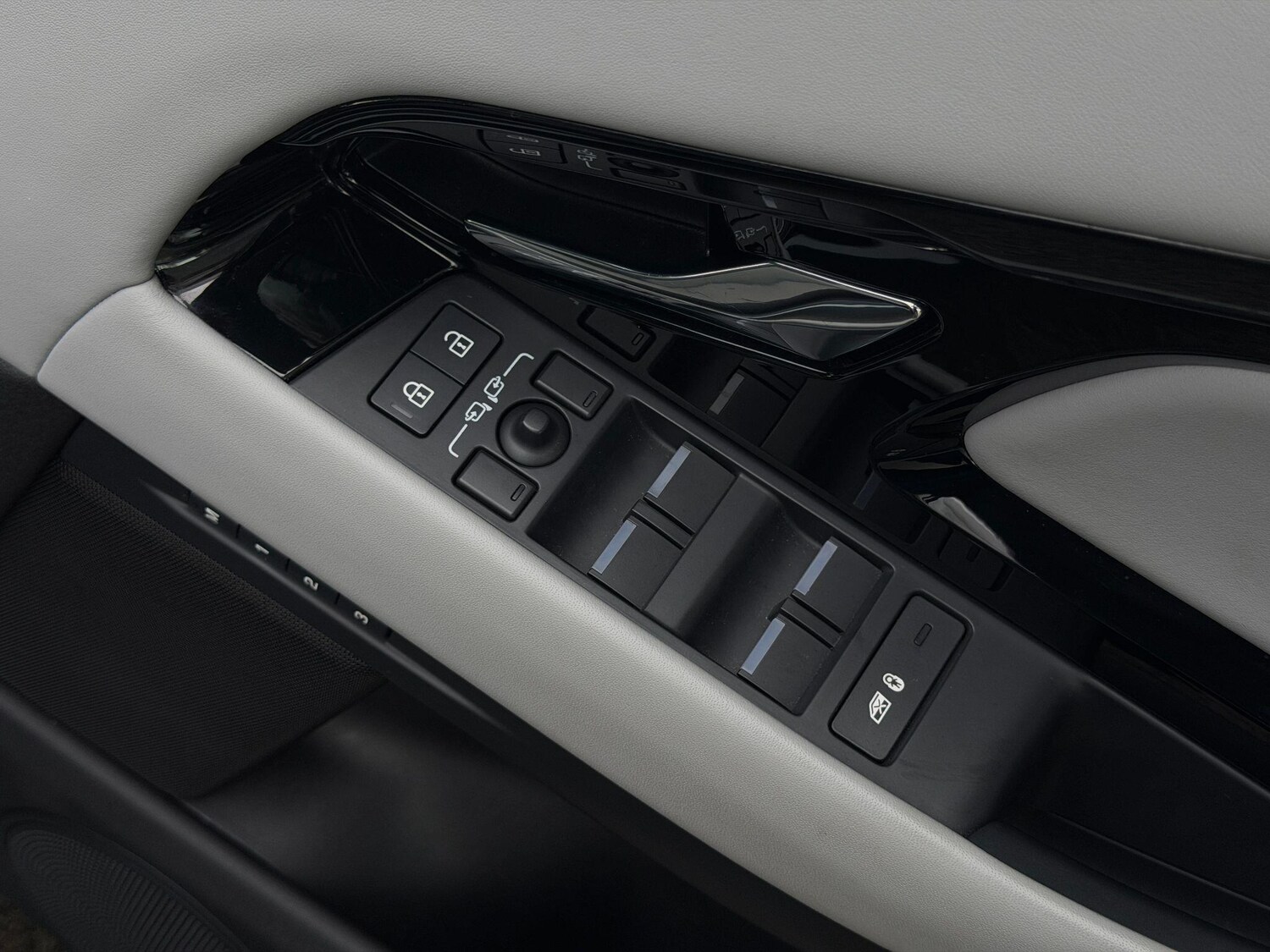 Used Land Rover Range Rover Evoque for sale - 77909657: Photo 29